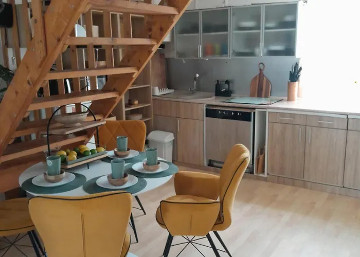 Abai-szallas Holiday home *