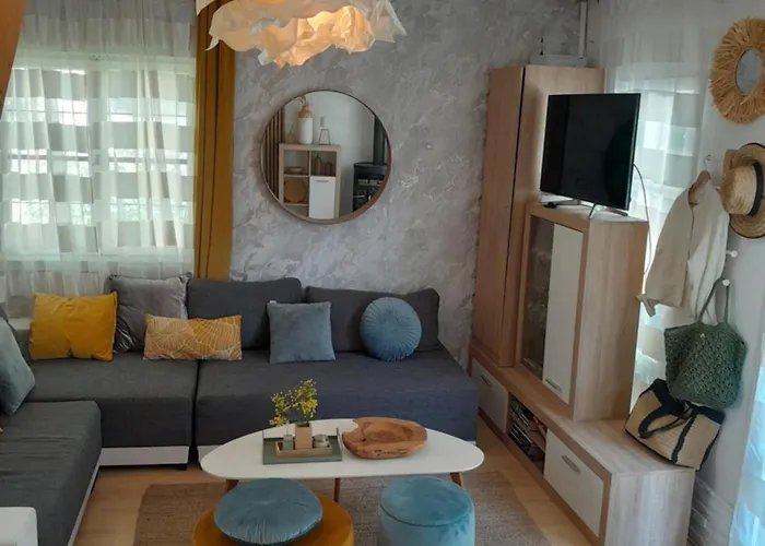 Abai-szallas * Zamardi